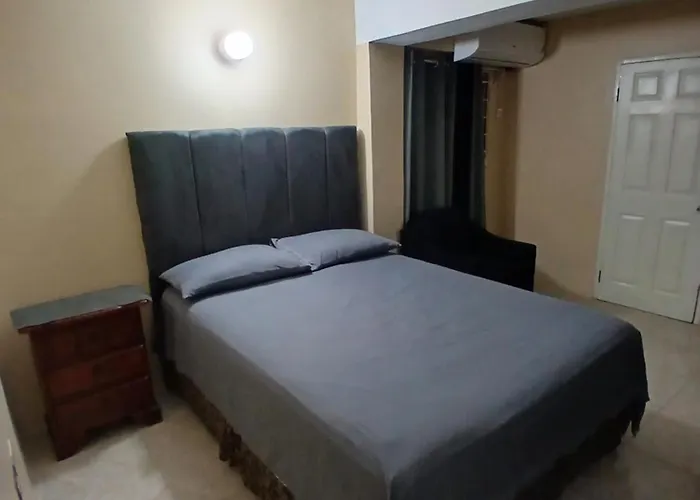 Cozy Lovers Cove